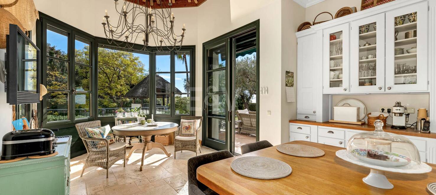 Fantastisches Familienheim mit atemberaubendem Blick auf das Meer und den Golfplatz