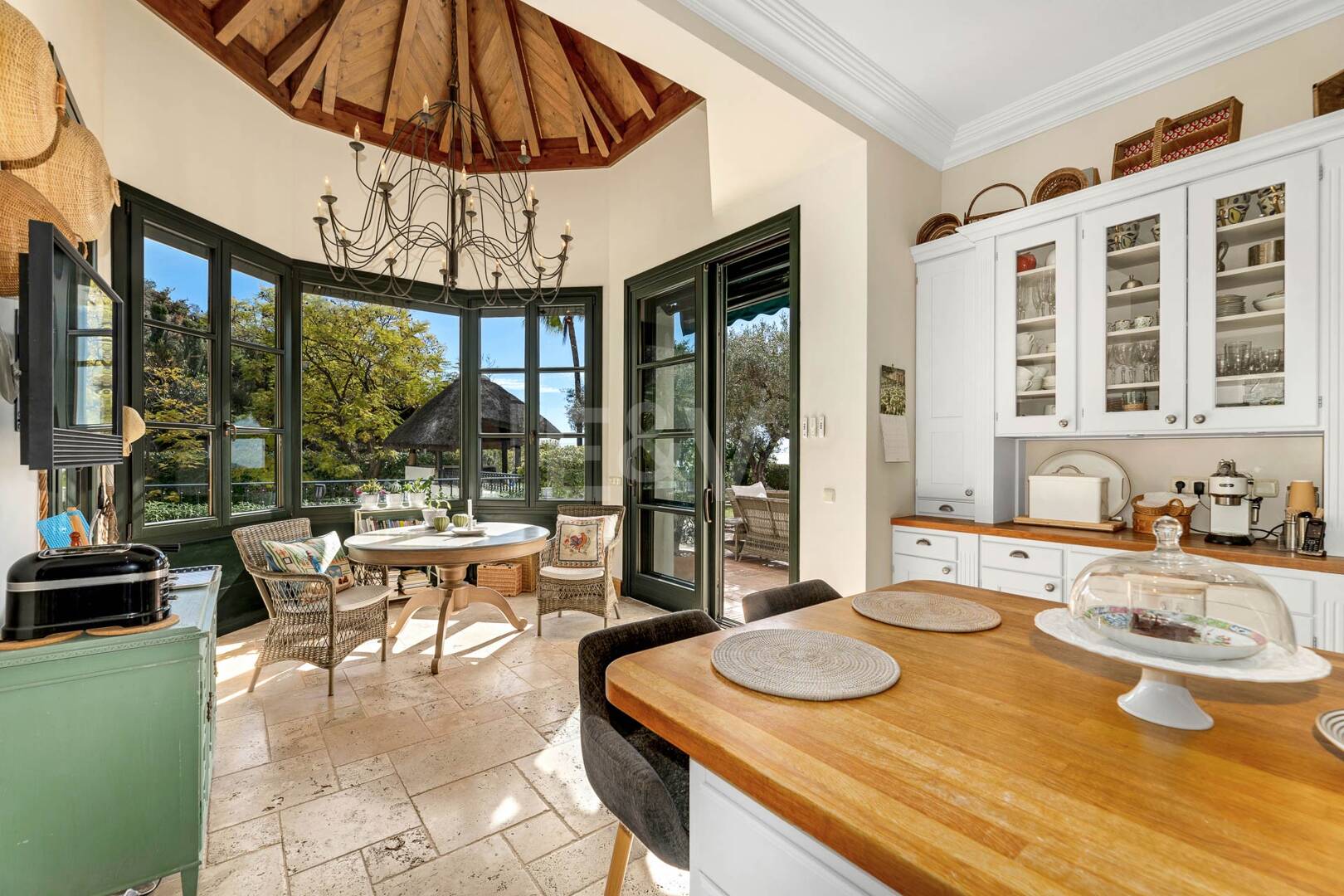 Fantástica casa familiar con impresionantes vistas al mar y al campo de golf