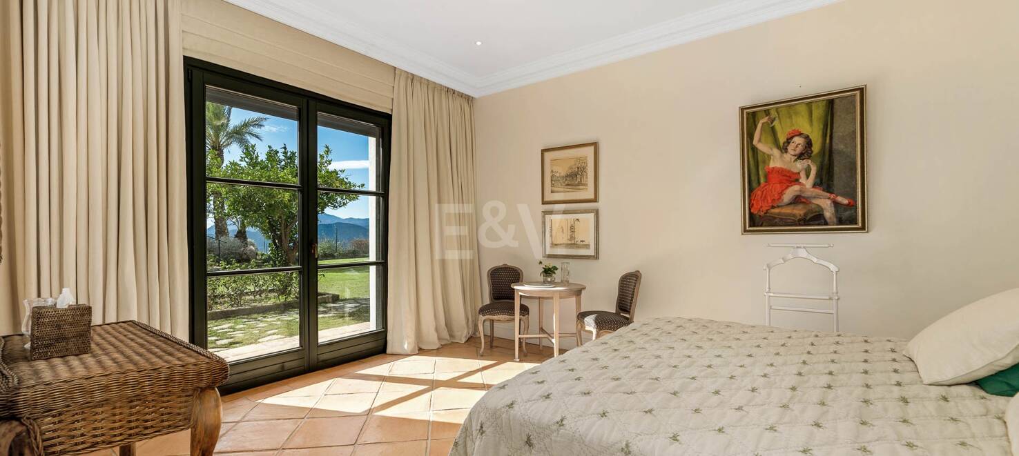 Fantastisches Familienheim mit atemberaubendem Blick auf das Meer und den Golfplatz