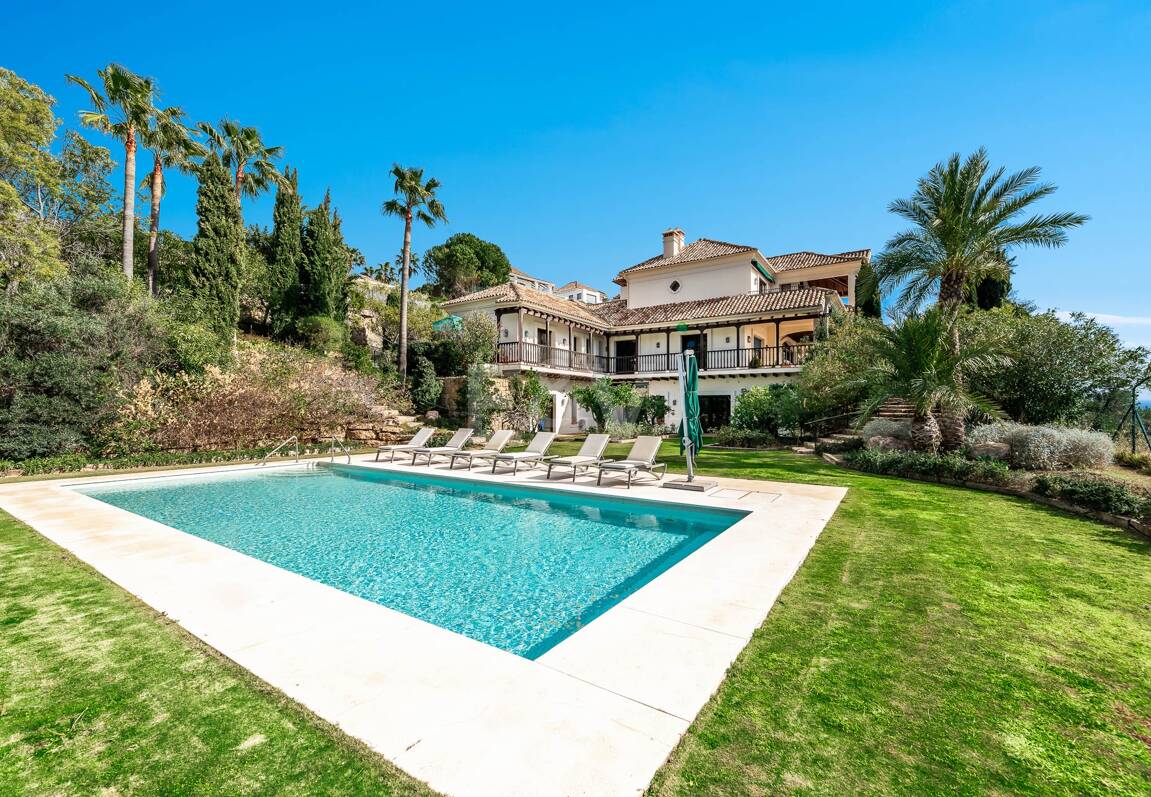 Fantástica casa familiar con impresionantes vistas al mar y al campo de golf