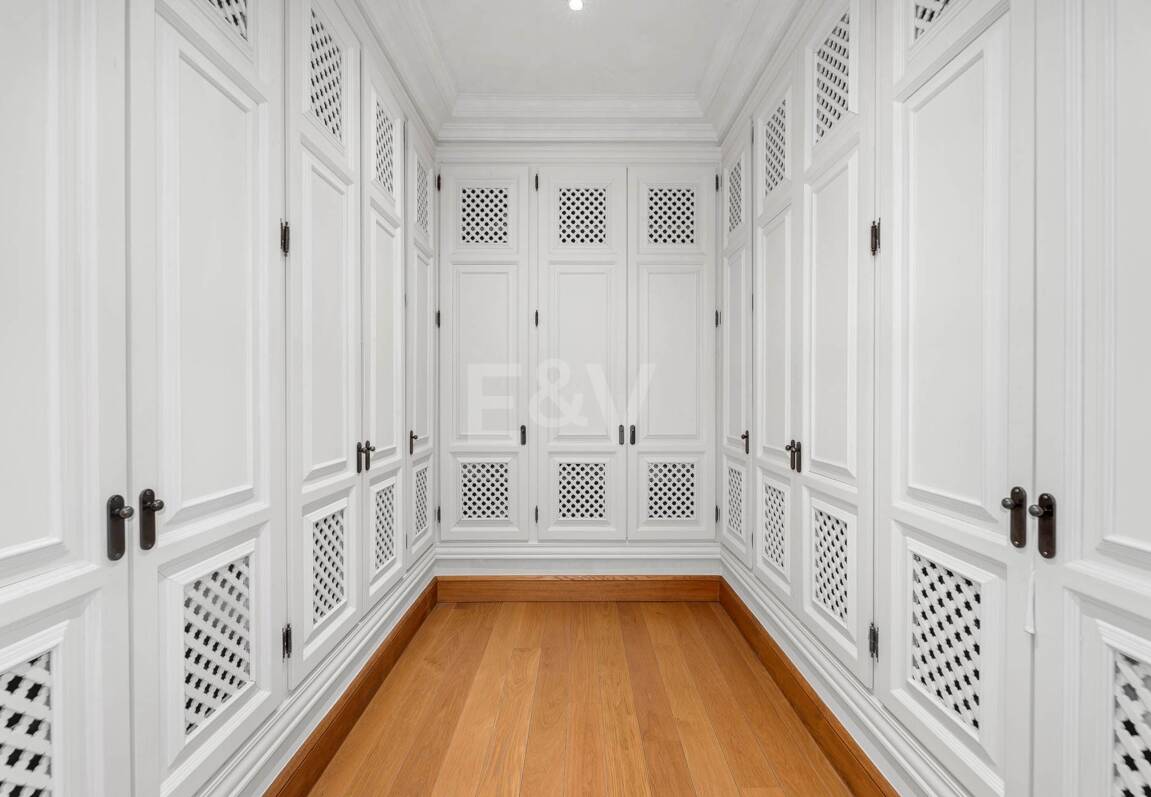 Fantástica casa familiar con impresionantes vistas al mar y al campo de golf