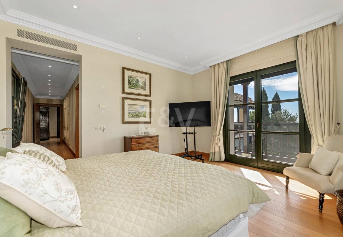 Fantástica casa familiar con impresionantes vistas al mar y al campo de golf