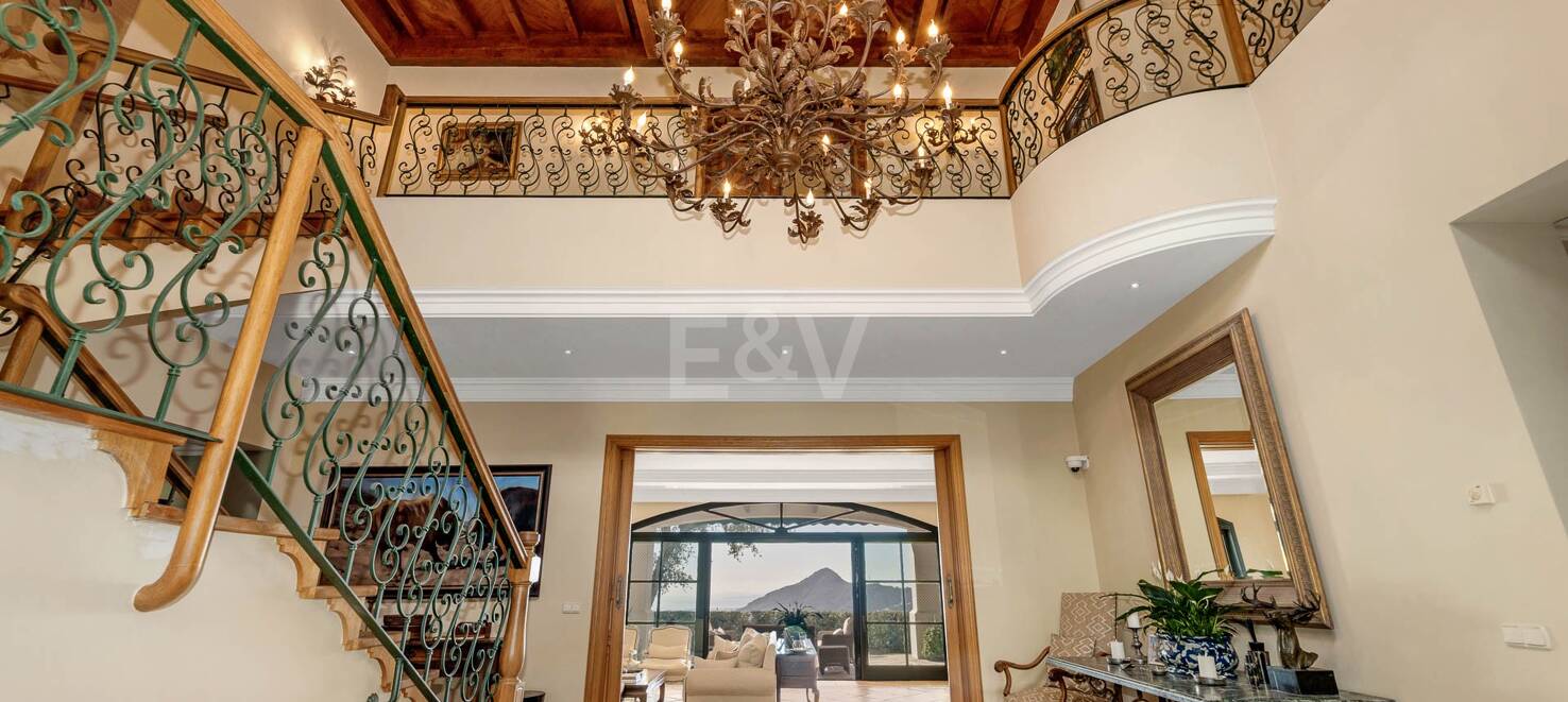 Fantastisches Familienheim mit atemberaubendem Blick auf das Meer und den Golfplatz