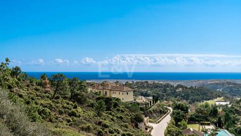 Fantastisches Familienheim mit atemberaubendem Blick auf das Meer und den Golfplatz