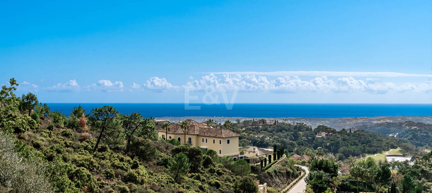 Fantastisches Familienheim mit atemberaubendem Blick auf das Meer und den Golfplatz