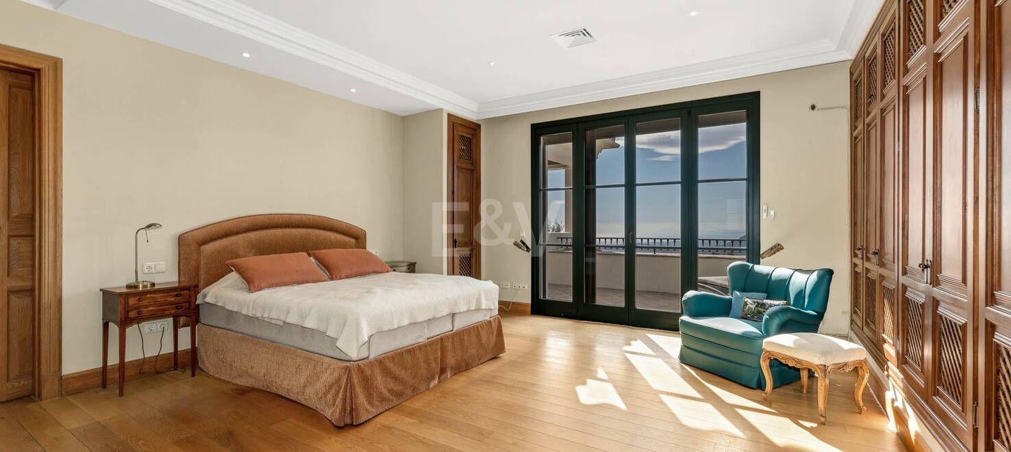 Fantastisches Familienheim mit atemberaubendem Blick auf das Meer und den Golfplatz