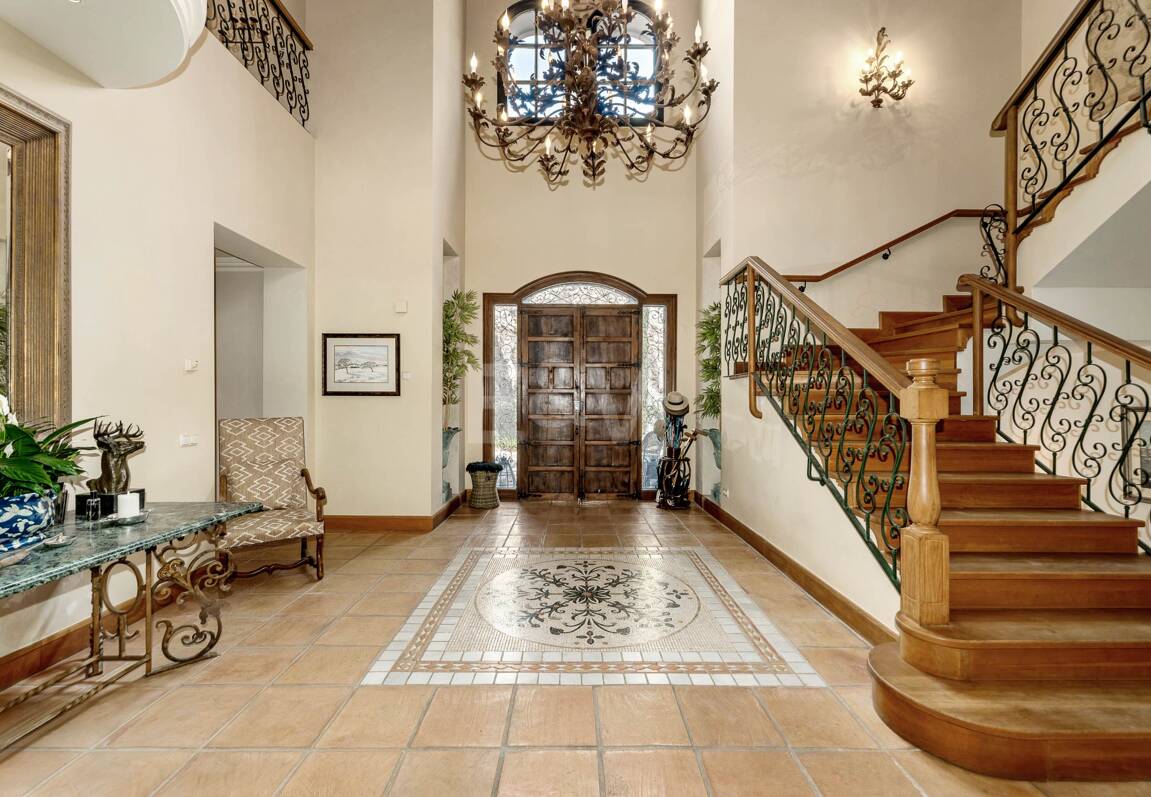 Fantástica casa familiar con impresionantes vistas al mar y al campo de golf