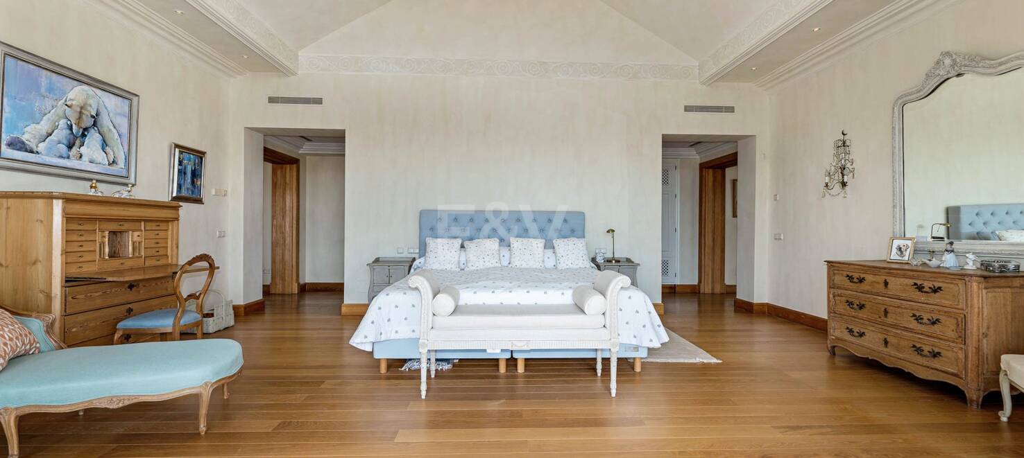 Fantastisches Familienheim mit atemberaubendem Blick auf das Meer und den Golfplatz