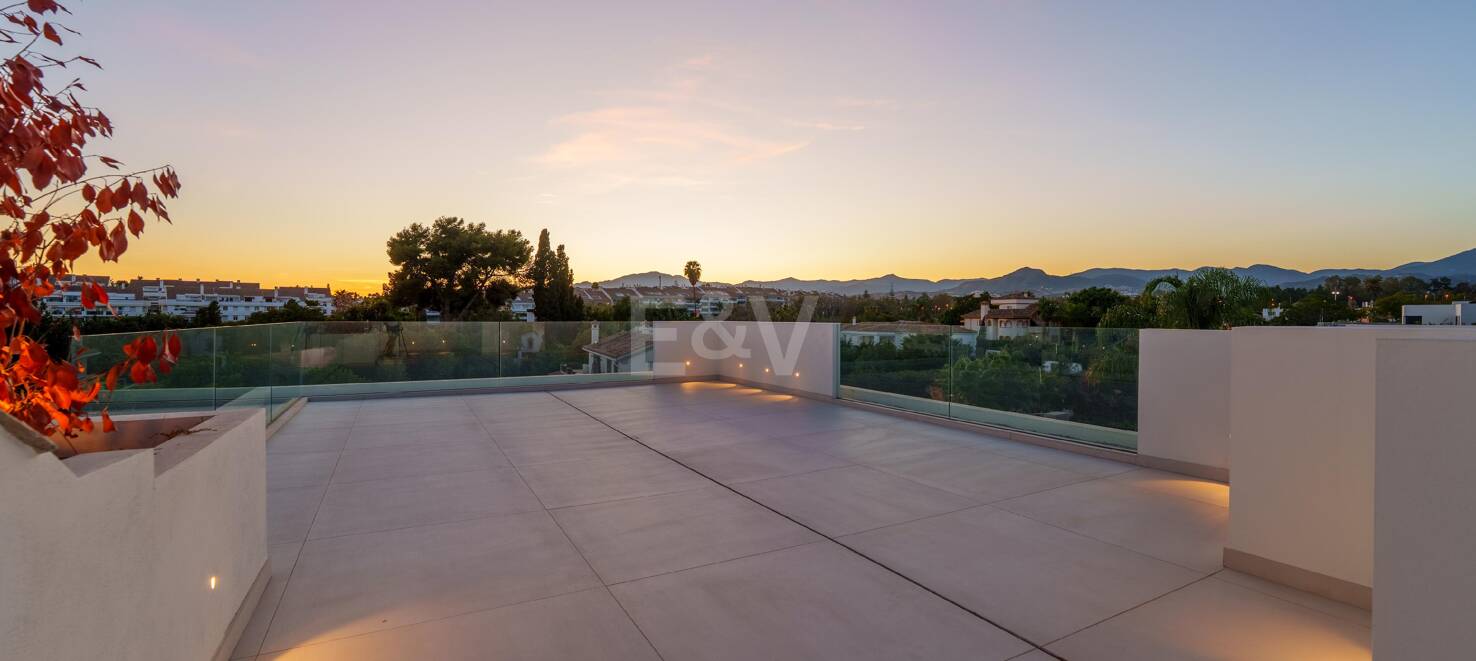 Nueva Villa junto a la playa con spa privado y tranquilidad costera