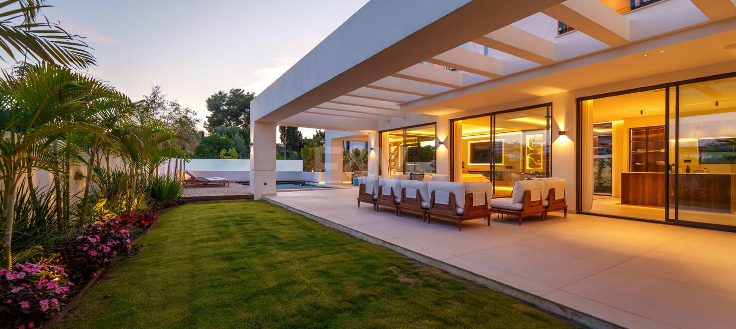 Nueva Villa junto a la playa con spa privado y tranquilidad costera