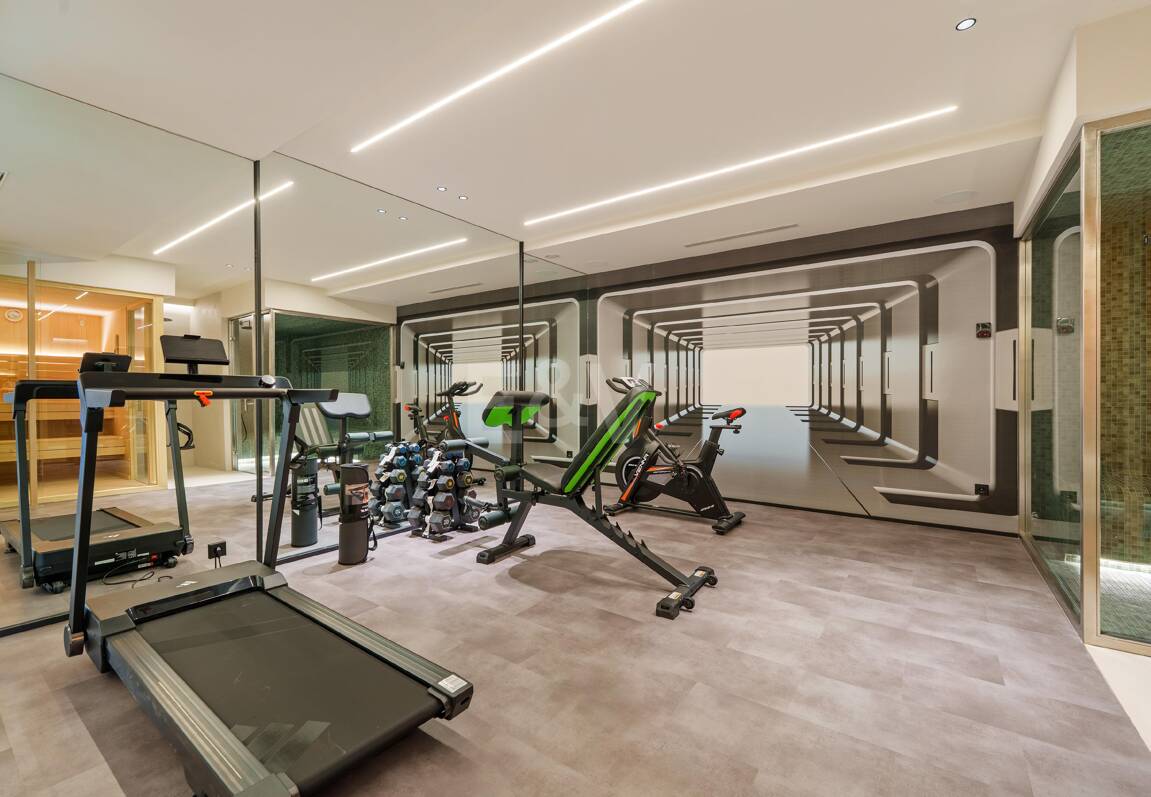 New Beachside Villa med privat spa och kust lugn