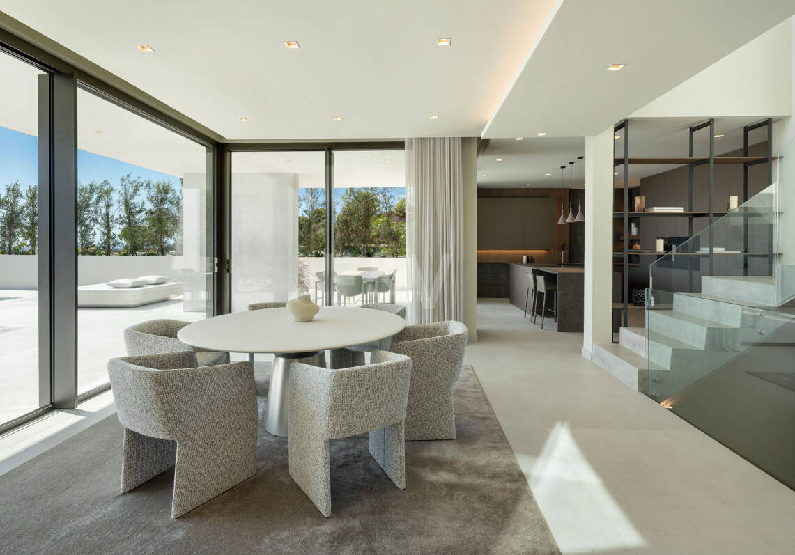 Villa moderna de lujo con vistas panorámicas al mar