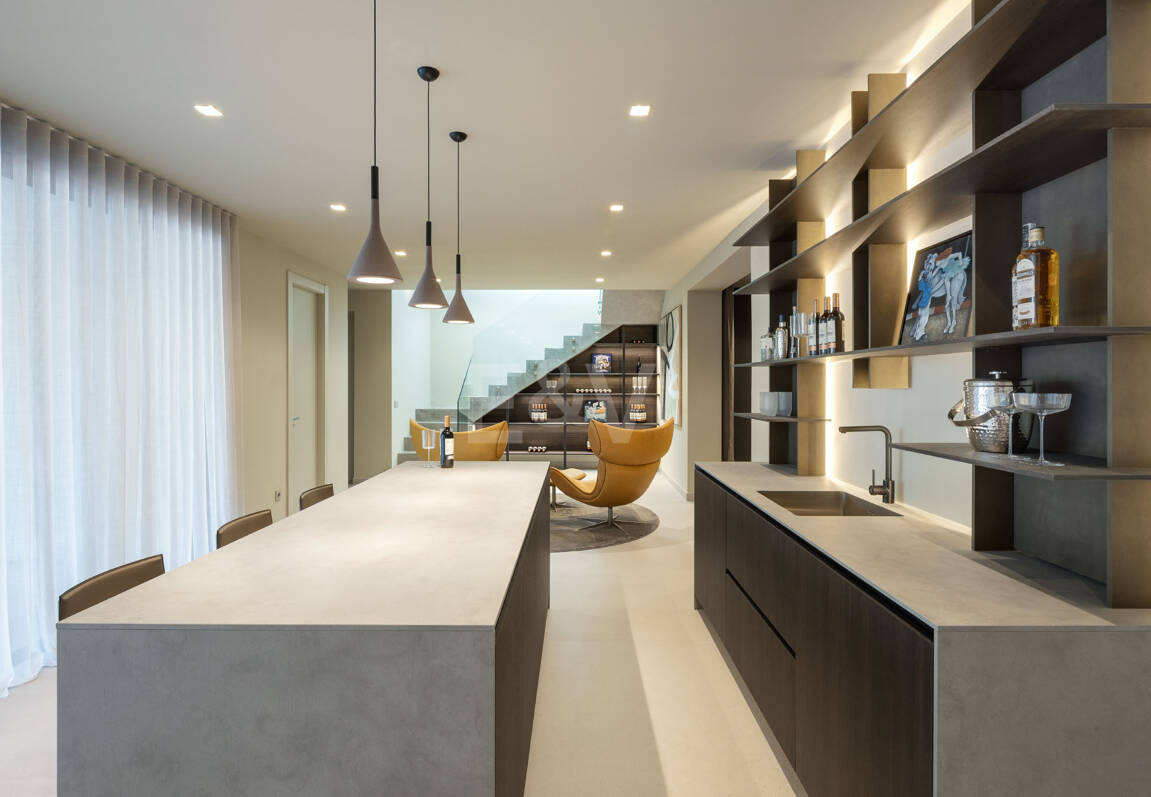 Luksusowe, otwarte przestrzenie z panoramicznymi widokami