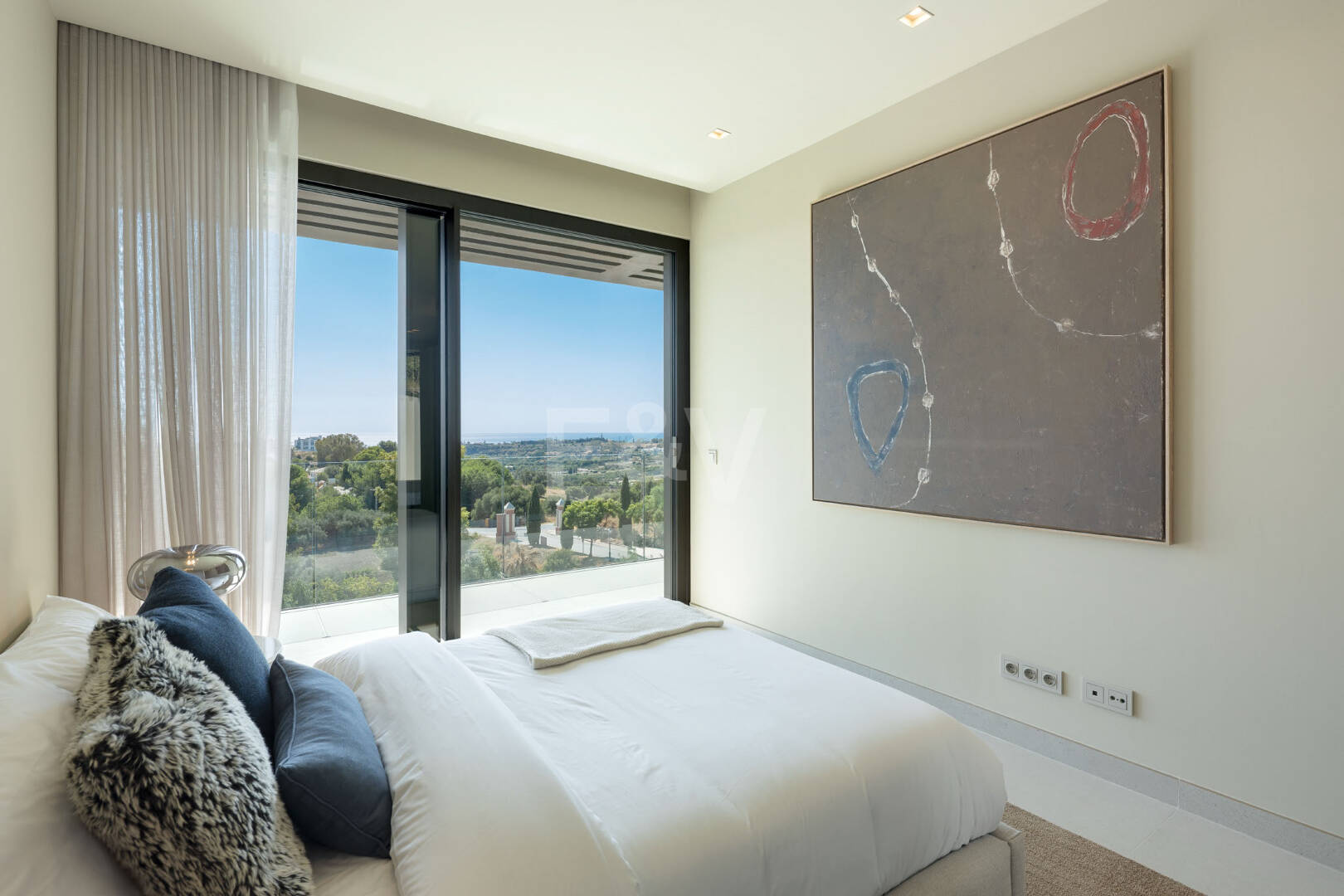 Luksusowe, otwarte przestrzenie z panoramicznymi widokami