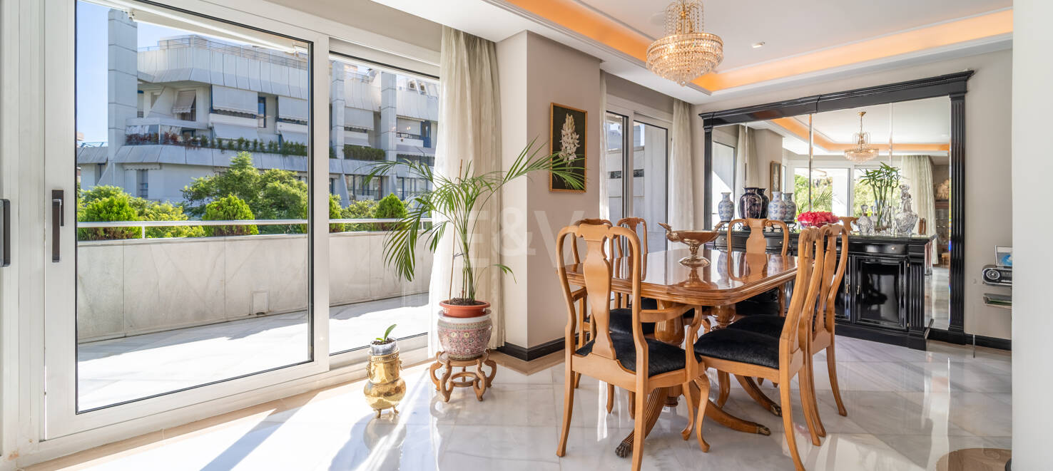 Spacious 4-Bedroom Apartment Steps From the Beach