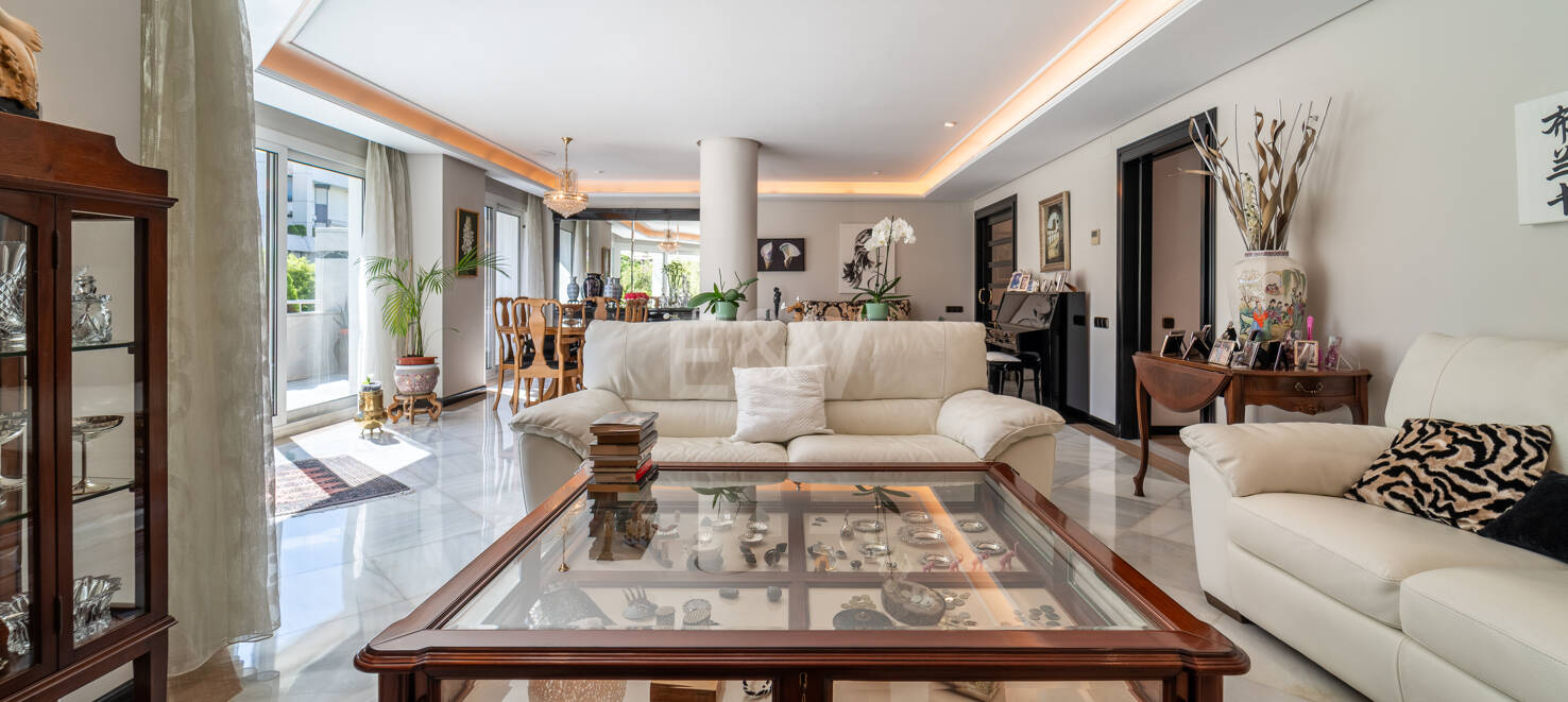 Spacious 4-Bedroom Apartment Steps From the Beach