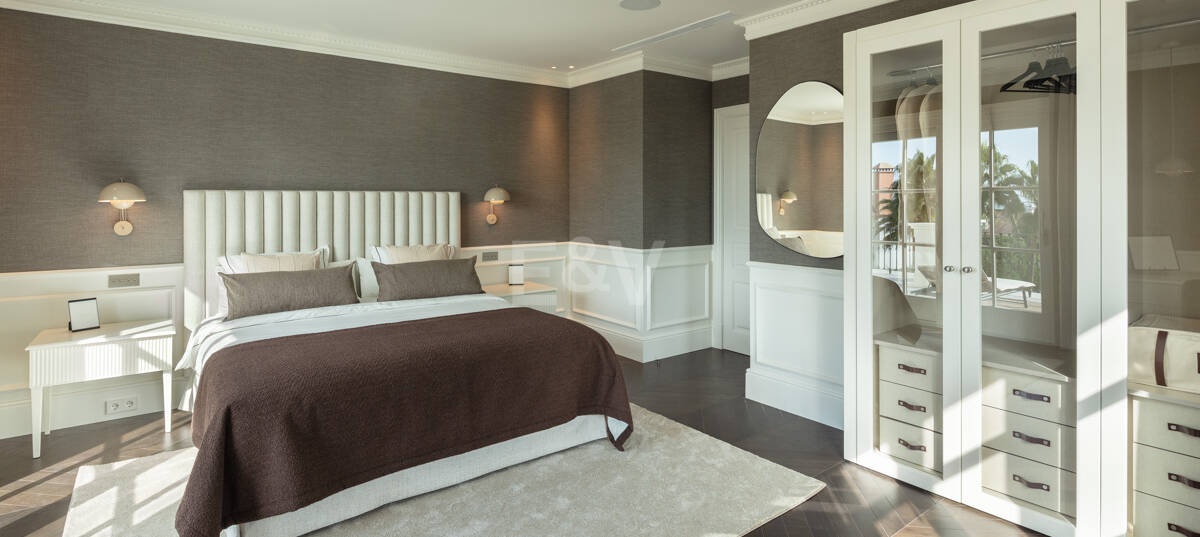 Villa de estilo clásico con vistas al mar