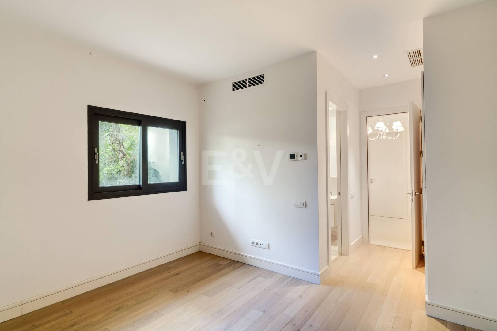 Raffiniertes Mediterranes Wohnen in Las Lomas de Magna Marbella