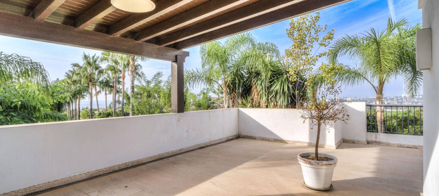Raffiniertes Mediterranes Wohnen in Las Lomas de Magna Marbella