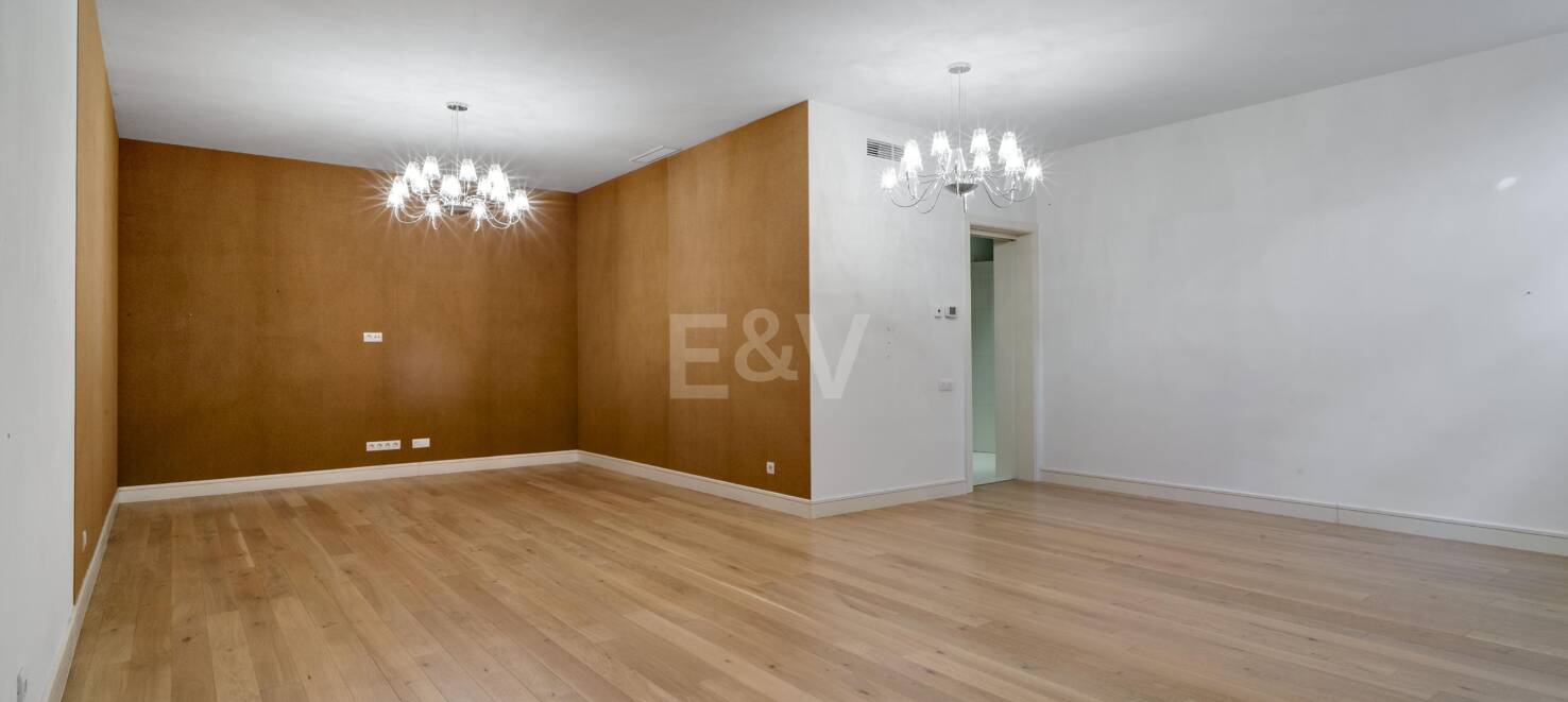 Raffiniertes Mediterranes Wohnen in Las Lomas de Magna Marbella