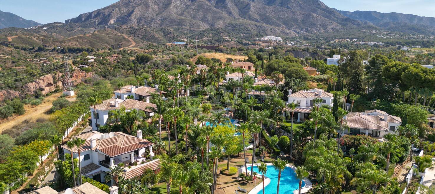 Raffiniertes Mediterranes Wohnen in Las Lomas de Magna Marbella