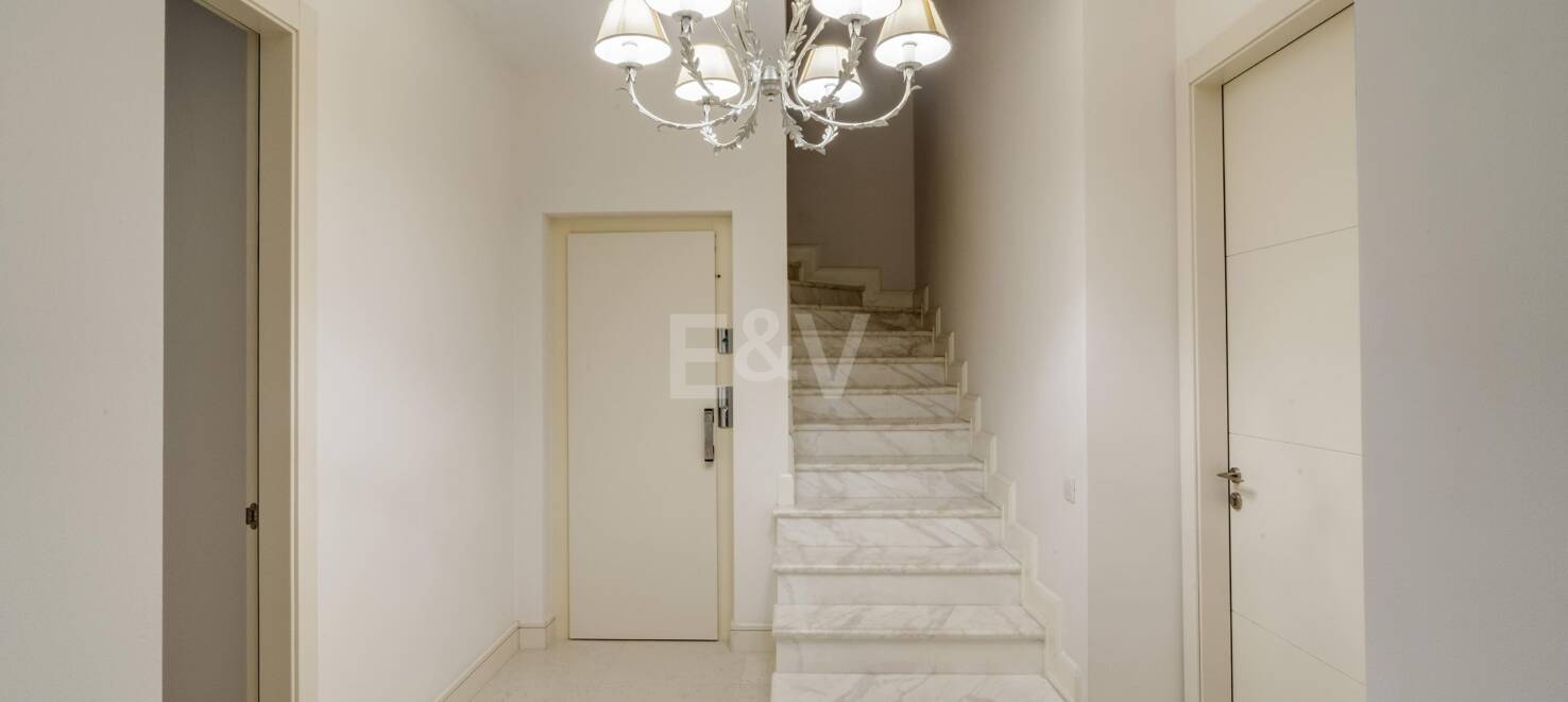 Raffiniertes Mediterranes Wohnen in Las Lomas de Magna Marbella