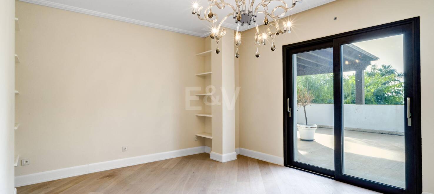 Raffiniertes Mediterranes Wohnen in Las Lomas de Magna Marbella