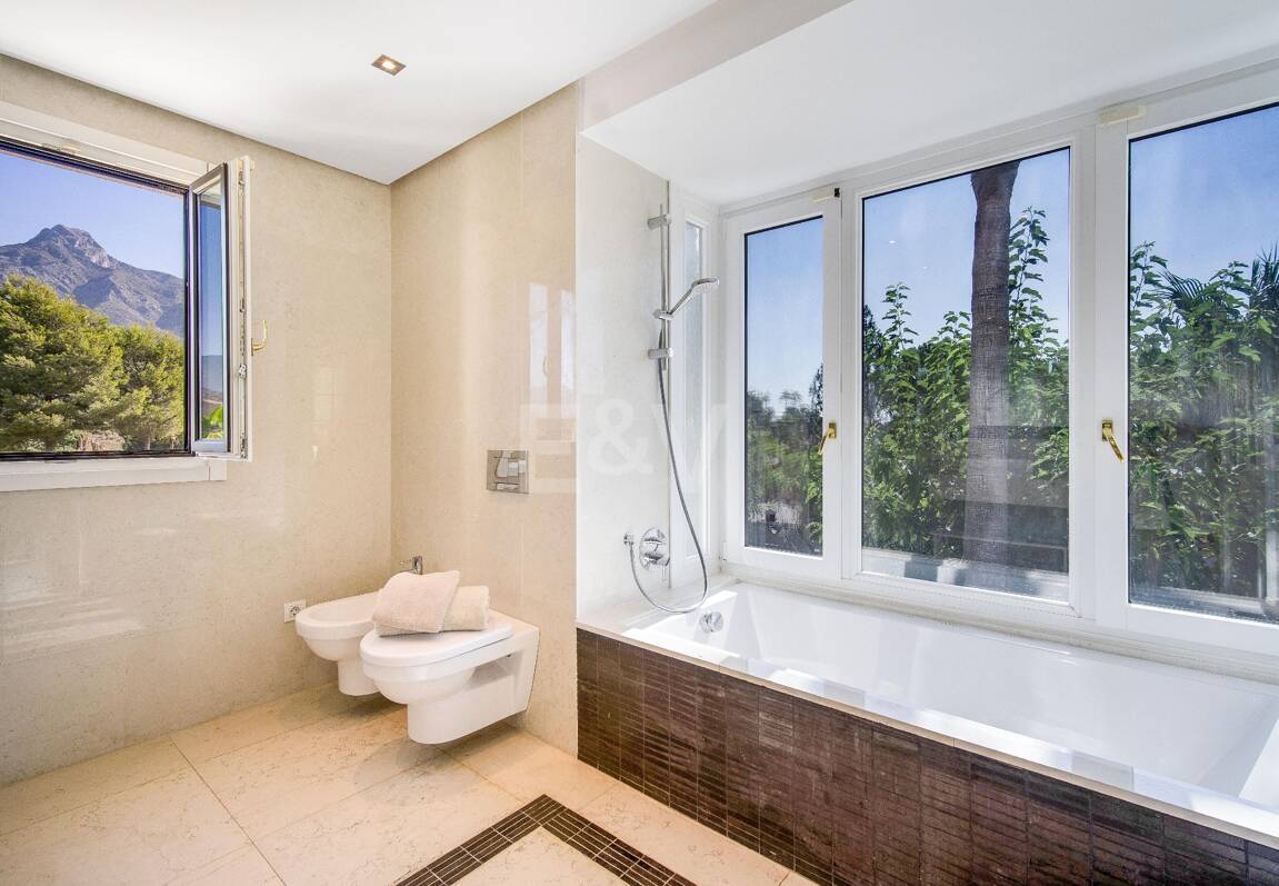 Luxury Andalusian-Style Villa in Las Lomas del Marbella Club