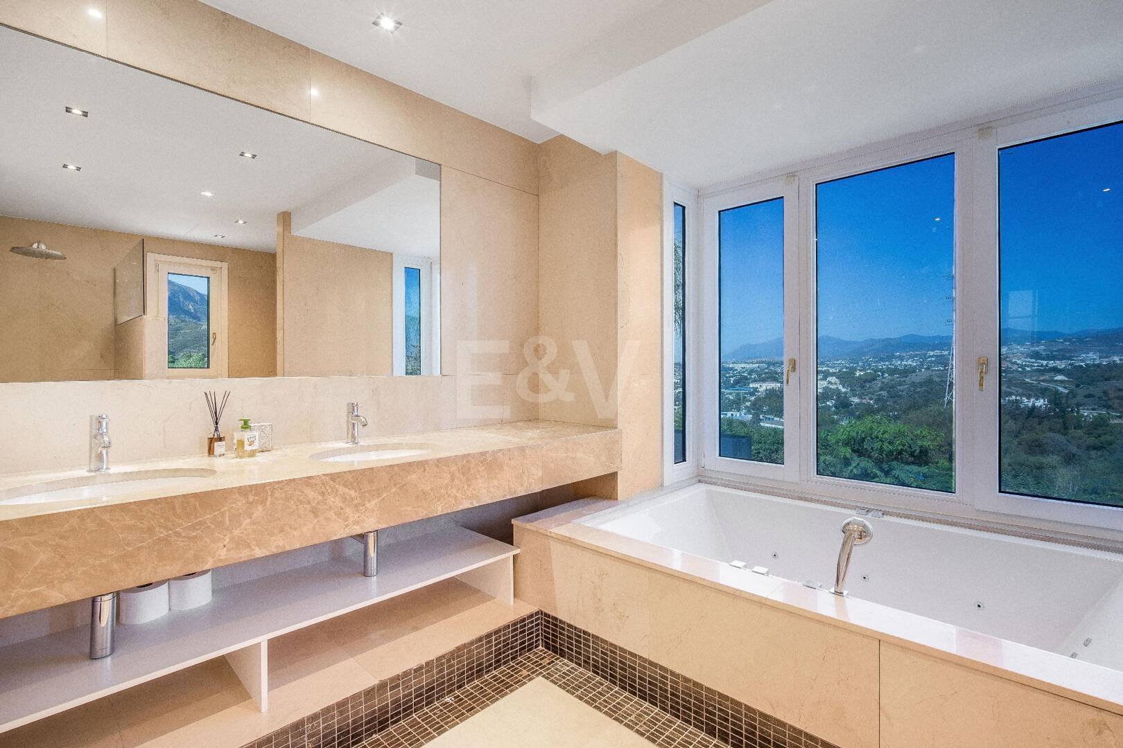 Luxury Andalusian-Style Villa in Las Lomas del Marbella Club