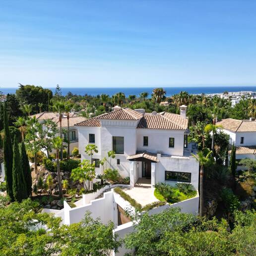 Andalusische Luxusvilla zum Verkauf in Las Lomas del Marbella Club
