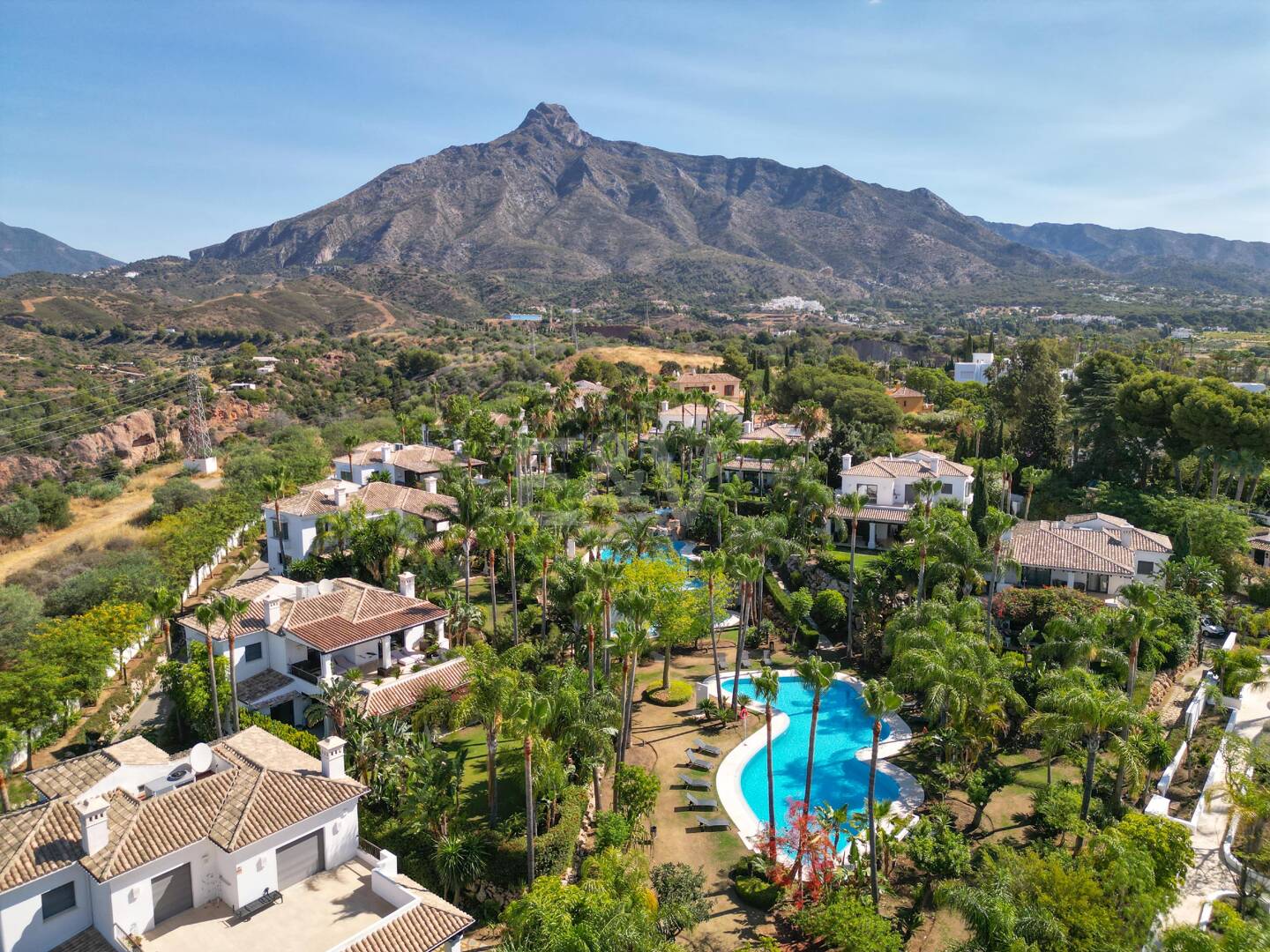 Luxury Andalusian-Style Villa in Las Lomas del Marbella Club