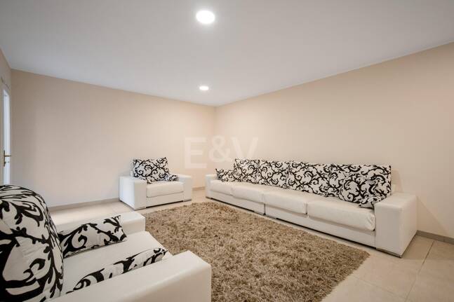 Luxury Andalusian-Style Villa in Las Lomas del Marbella Club