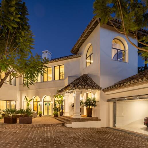 Luxusvilla mit modernem Touch