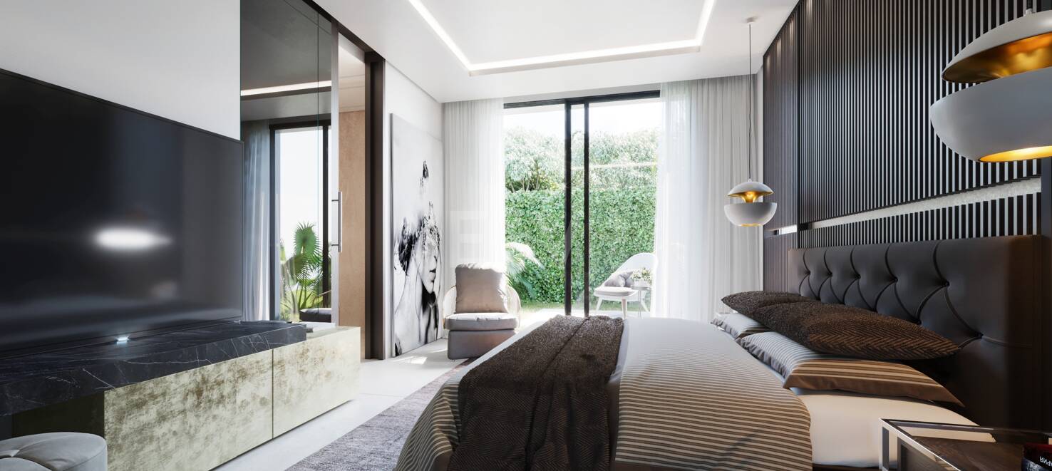 Tropisches Oase mit verborgenem Höhlen-Spa und Wasserfall