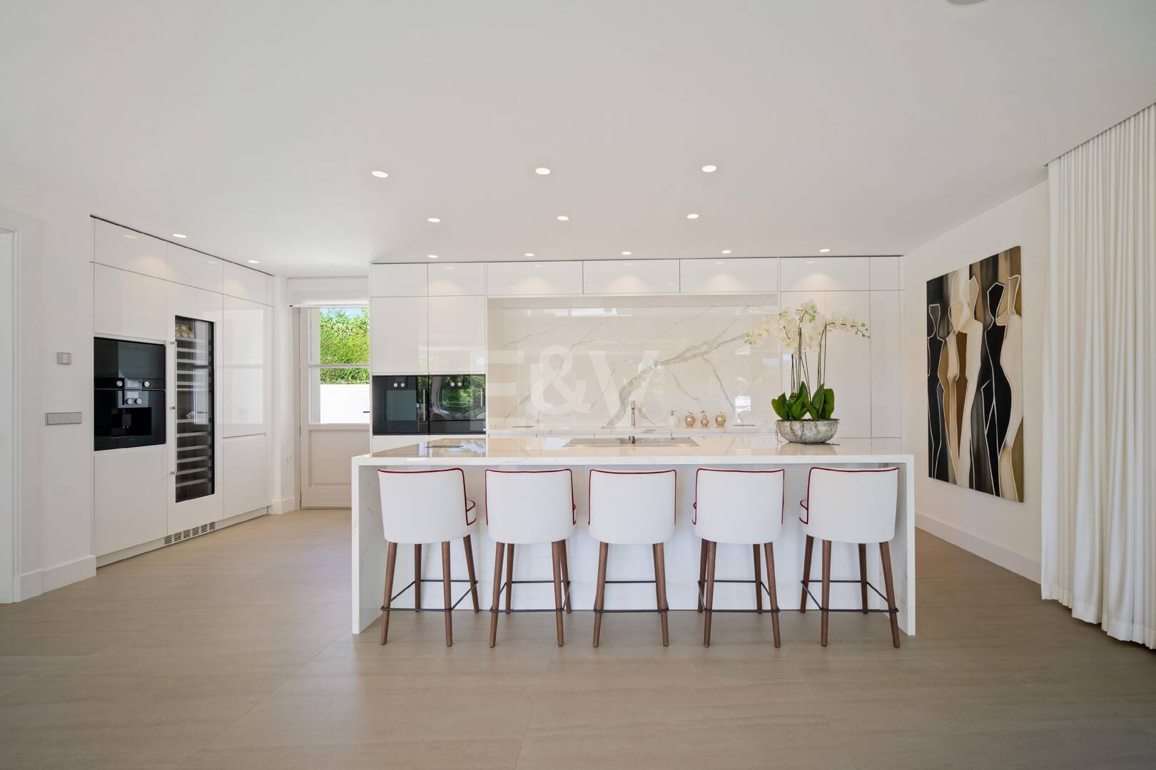 Elegant Frontline Golf Villa in Aloha, Marbella’s Prestigious Golf Valley