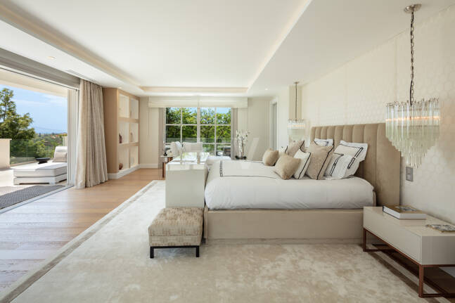 Élégante Villa de Golf Frontline à Aloha, Marbella