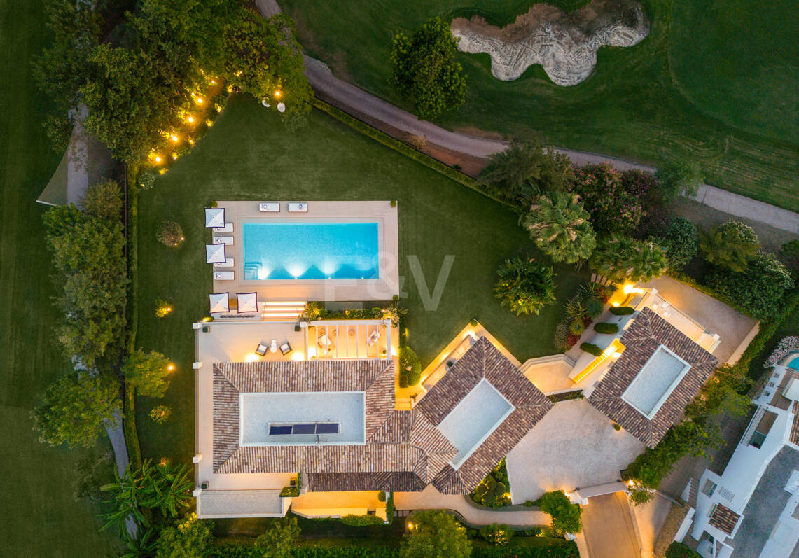Elegant Frontline Golf Villa in Aloha, Marbella’s Prestigious Golf Valley