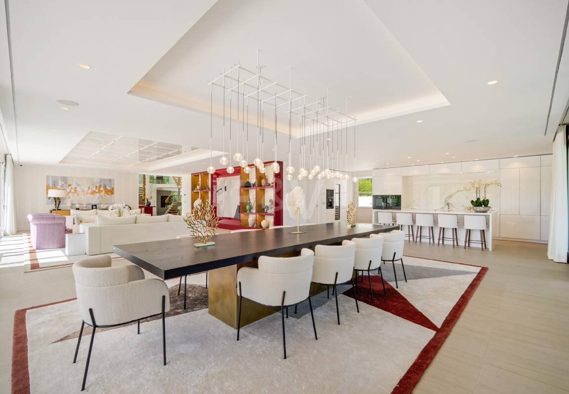 Élégante Villa de Golf Frontline à Aloha, Marbella