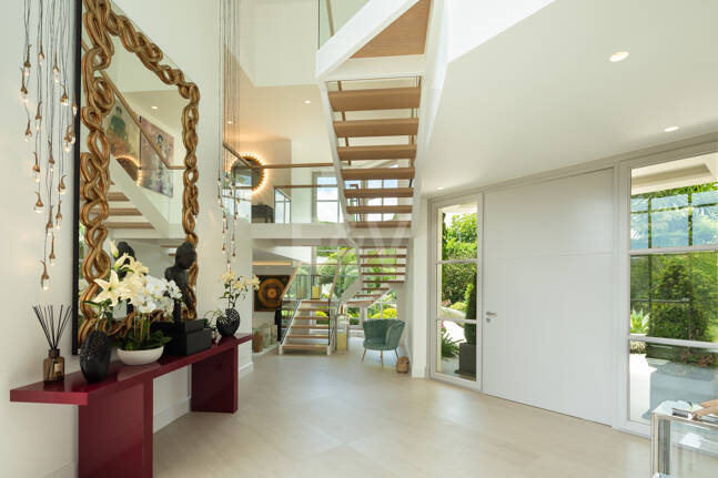 Élégante Villa de Golf Frontline à Aloha, Marbella