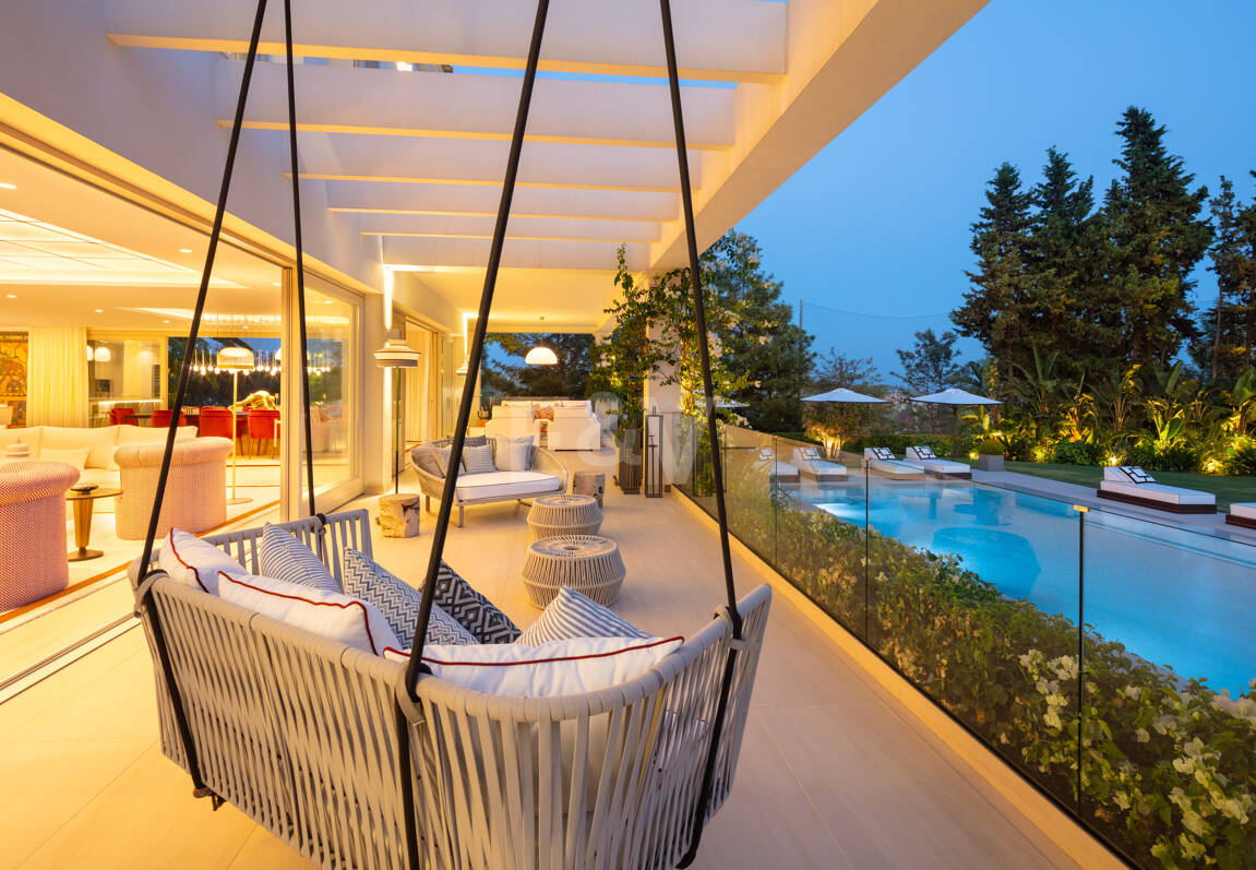 Élégante Villa de Golf Frontline à Aloha, Marbella