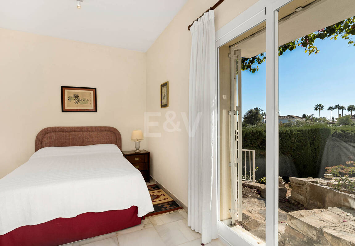 Villa med exceptionell panoramautsikt över havet