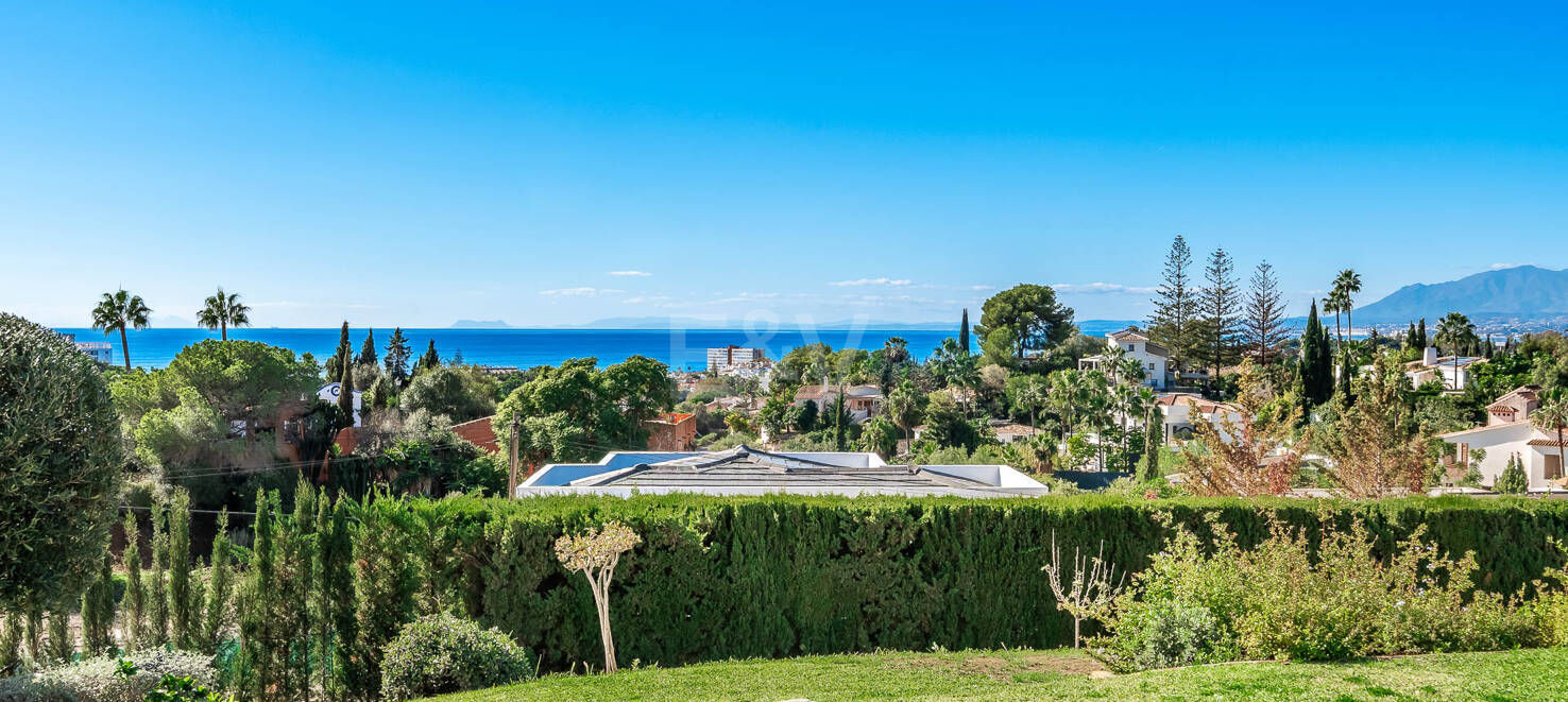 Villa con Vistas Panorámicas Excepcionales al Mar