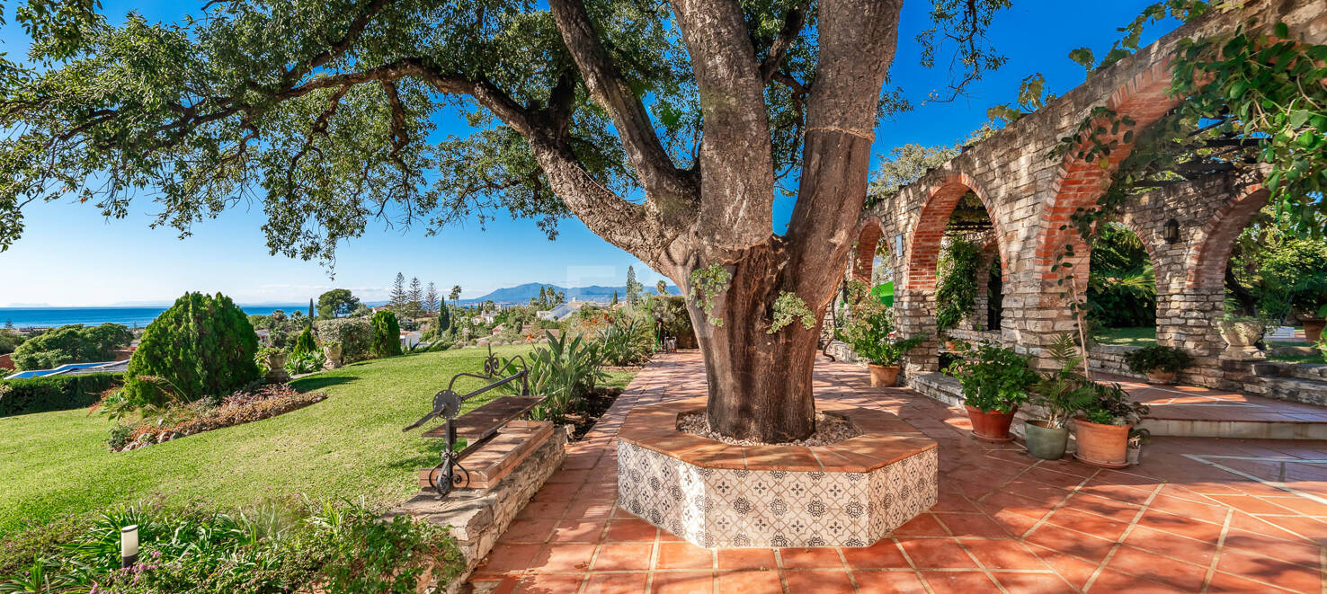 Villa con Vistas Panorámicas Excepcionales al Mar