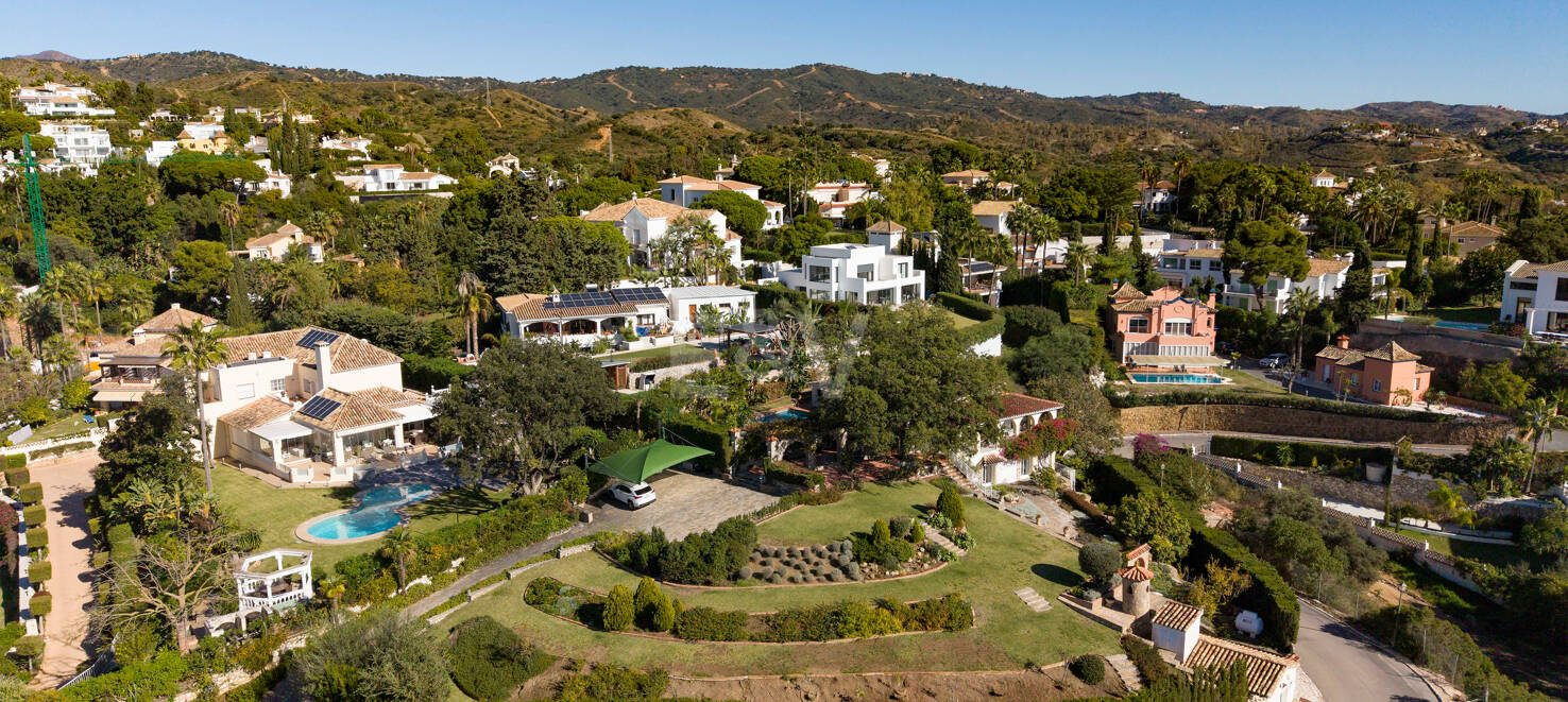 Villa med exceptionell panoramautsikt över havet