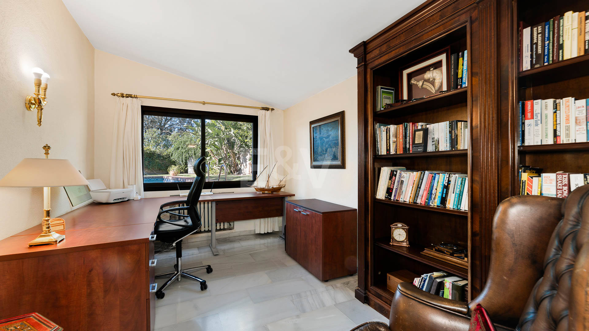 Villa med exceptionell panoramautsikt över havet