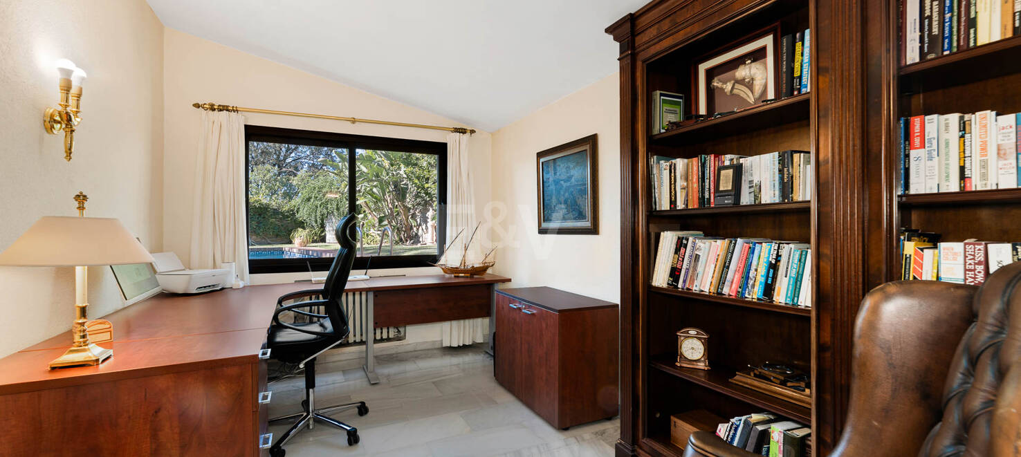 Villa con Vistas Panorámicas Excepcionales al Mar