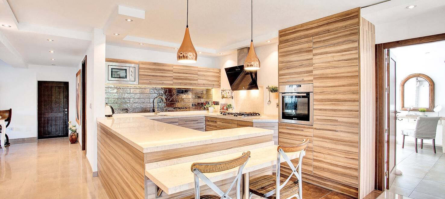 Charming Marbesa Villa with Panoramic Sea Views