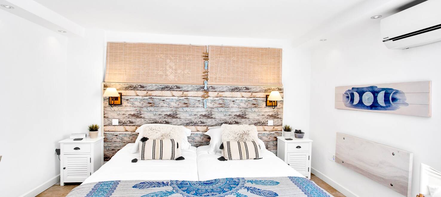 Charming Marbesa Villa with Panoramic Sea Views