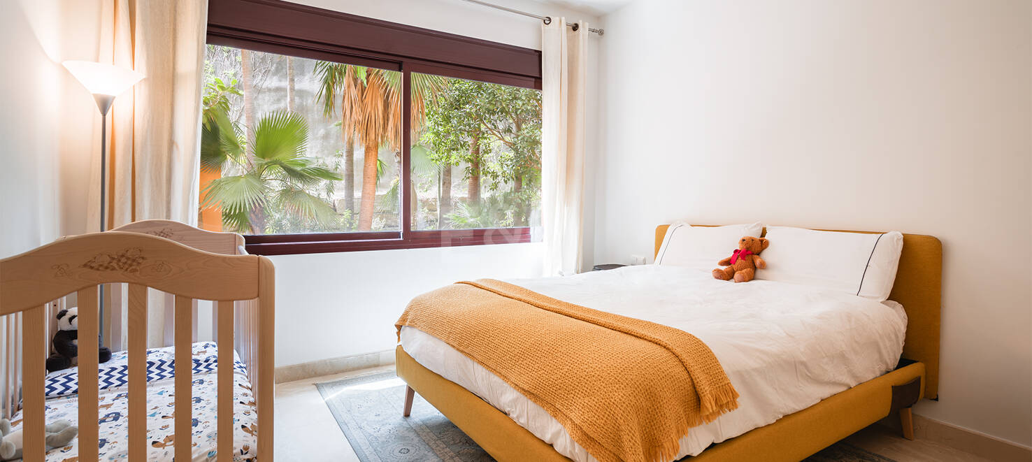 Elegante Meerblickwohnung inmitten der Natur