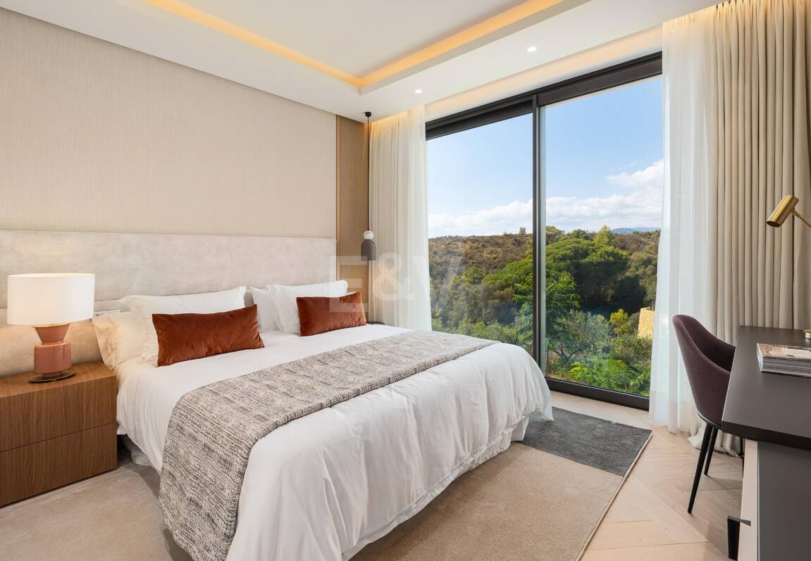 Espectacular villa de lujo a estrenar en Marbella Hill Club